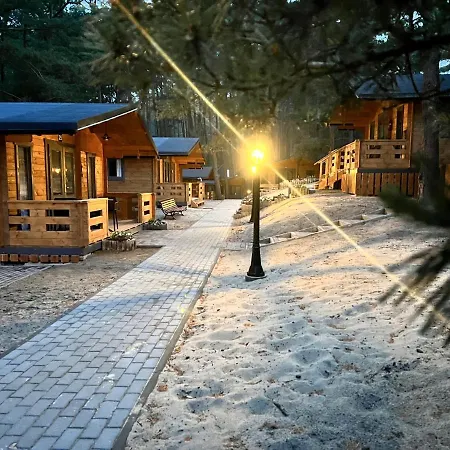 - Sosnowy Domek letniskowy *