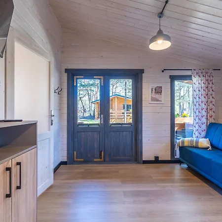 - Sosnowy Domek letniskowy Pobierowo