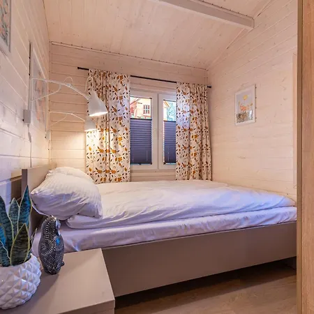 - Sosnowy Domek letniskowy